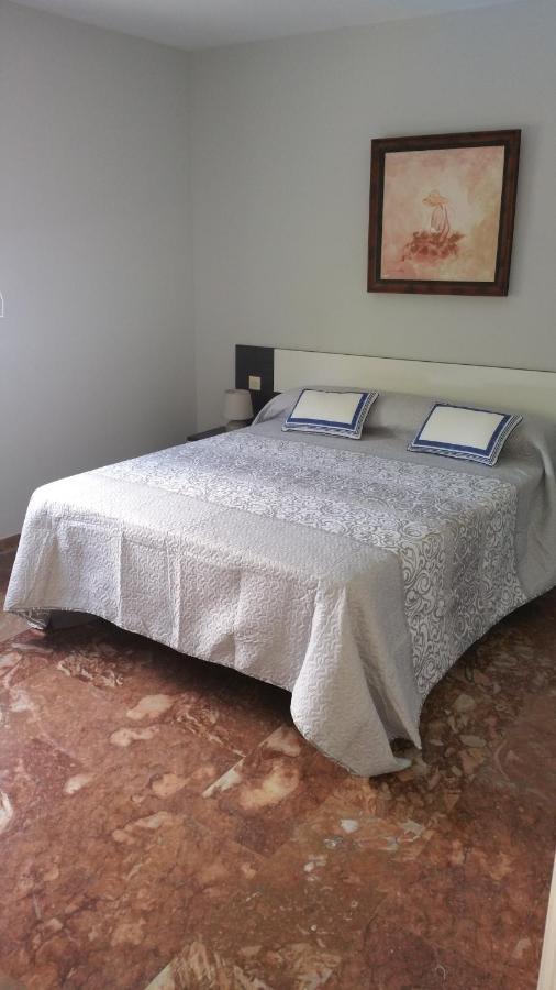 Sauces Parking Gratis Climatizado Apartman Jaén Kültér fotó